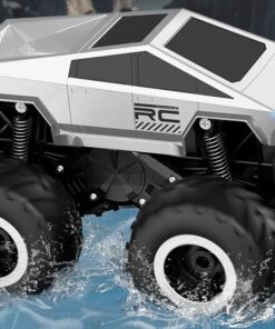 Voiture télécommandée cybertruck sur l'eau